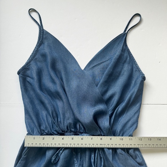 1250C Chambray Romper Blue Denim Jean Jumpsuit Shorts One Piece Boho Beachy Sz S - Picture 9 of 16